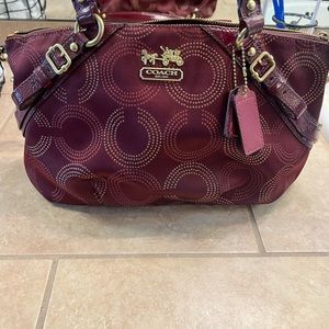 Coach purse in excellent condition. Vintage. Bought at park meadows.